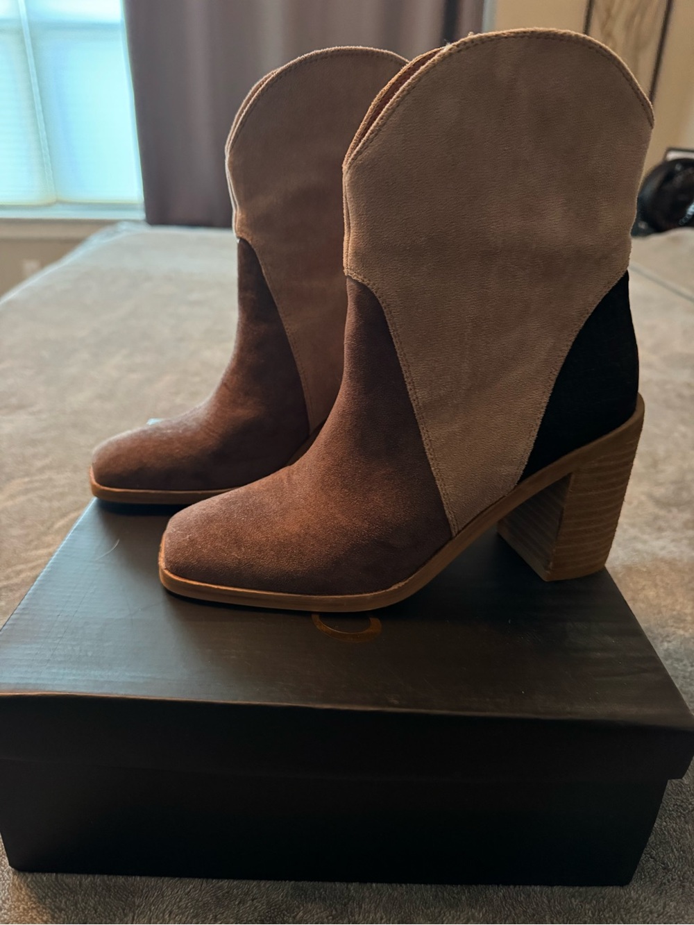 CCOCCI Two-Tone Brown and Tan Suede Block Heel Ankle Boots